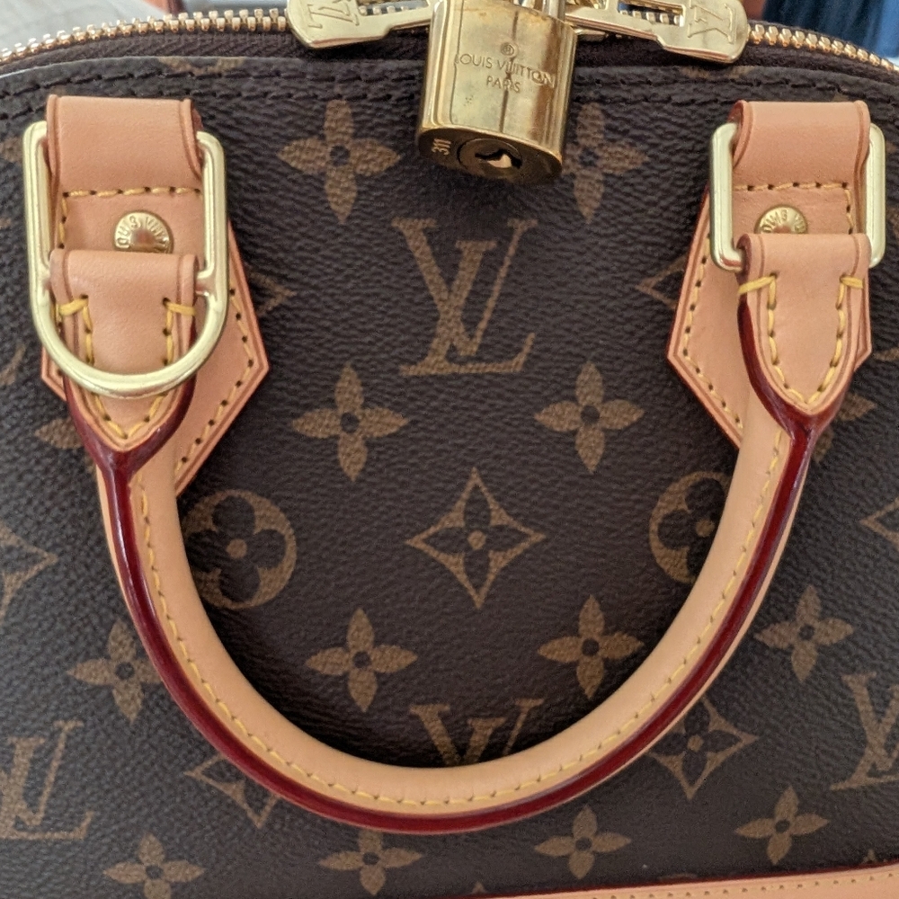 Louis Vuitton Alma BB Coated Monogram Fabric With Leather Accents Purse Hand Bag - Picture 9 of 16